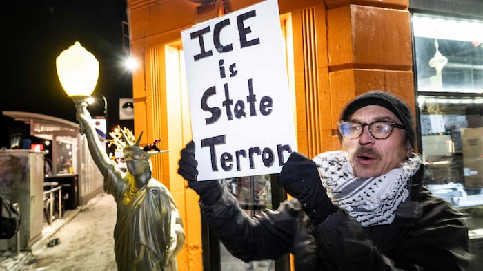 Der Tod von zwei US-Bürgern bei Protesten gegen die Einwanderungsbehörde sorgten für Entsetzen ...