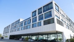 Im Landesgericht Korneuburg (NÖ) hatte die Familienfehde ihren Höhepunkt erreicht.