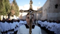 Eine Weihnachtsprozession im Jahr 2025 in Betlehem, das zum Westjordanland gehört