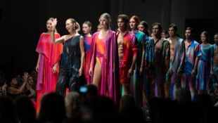 Defilee der „Unt!tled.Show“ bei der Vienna Fashion Week im vorigen September – mit Anna ...