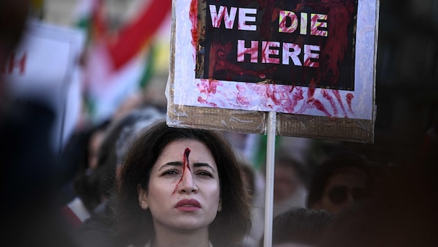 Die Proteste gegen das iranische Regime reißen weltweit nicht ab – vor Ort wird die Lage wieder ...