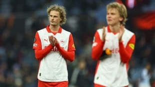 Am Ende mussten sich die Salzburger nach 2:0-Führung doch noch gegen Aston Villa geschlagen ...