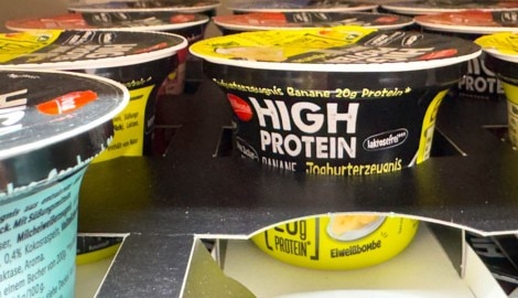 Laut EU-Verordnung darf ein Lebensmittel als „Proteinquelle“ bezeichnet werden, wenn mindestens ...