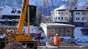 Der neue Iselsteg wurde in dieser Woche eingehoben. 80 Tonnen Stahl wurden verbaut.