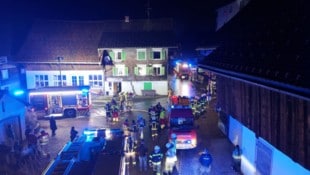 Einsatz der Feuerwehren in dem Haus in Dornbirn. 