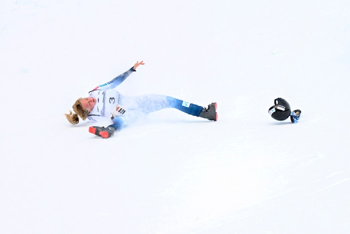 Marte Monsen verlor bei ihrem Sturz sogar den Helm.