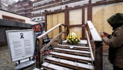 In der Bar Le Constellation kamen  in der Silvesternacht Dutzende, großteils junge Menschen ums ...