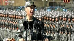 Xi Jinping, hier auf einer Aufnahme des staatlichen Fernsehens aus dem Jahr 2019, führt auch ...