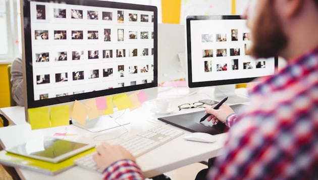 Bei der Fotosuche im Internet gibt es viel zu beachten – vor allem die Frage: Darf ich das Bild ...