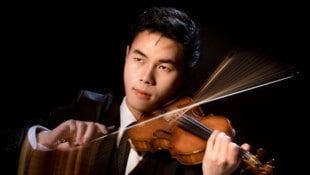 Musik als kulturelle Brücke: Timothy Chooi, 31-jähriger Weltstar auf der Geige, kommt nach Linz