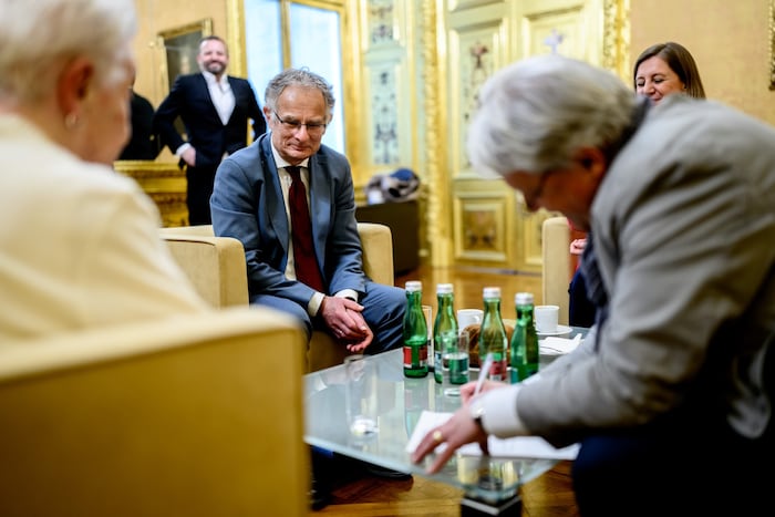 Her son Horst Pauer signed up immediately.