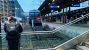 Helle Bahnsteige, Durchgänge, Unterführungen und auch die Wege zu den Parkhäusern sind bereits ...