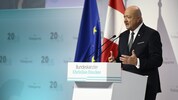 Der ÖVP-Chef kündigt eine Volksbefragung an – allerdings ohne Absprache mit seinen beiden ...
