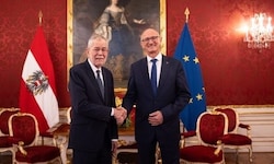 Van der Bellen (links) und Mattle in der Hofburg
