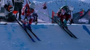 Die Vorarlbergerin Leonie Lussnig (r.) konnte in Les Saisies gute Punkte holen.