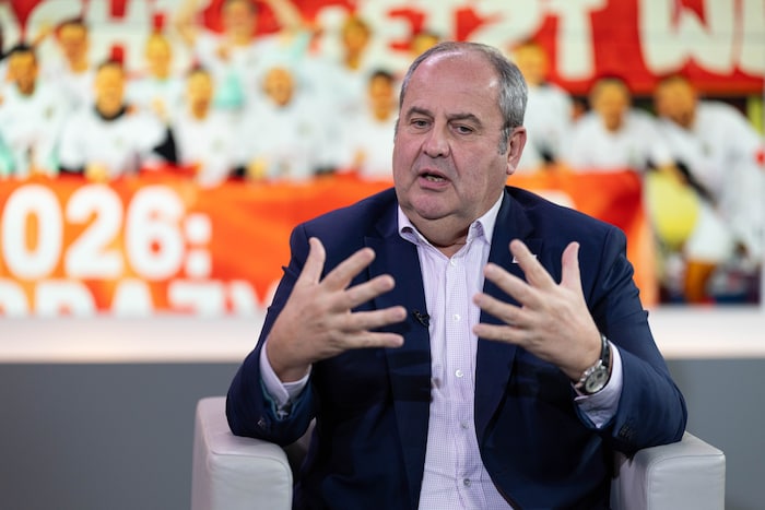 ÖFB-Aufsichtsratsvorsitzender Josef Pröll