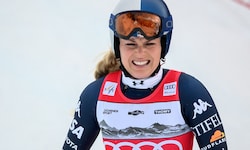 Man sieht Lindsey Vonn die Schmerzen nach ihrem Sturz im Super-G von Crans-Montana direkt an …