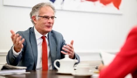 Beliebtester Minister der Regierung: Markus Marterbauer (60), Herr über die Staatsfinanzen.