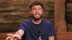 Überraschungsrauswurf aus dem Dschungelcamp: Umut muss packen!