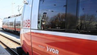 Die Bevölkerung soll zum Umstieg auf öffentliche Verkehrsmittel bewegt werden.