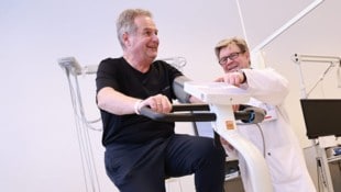 Der beliebte Kastelruther-Spatzen-Sänger Norbert Rier ist ein vorbildlicher Patient und streut ...