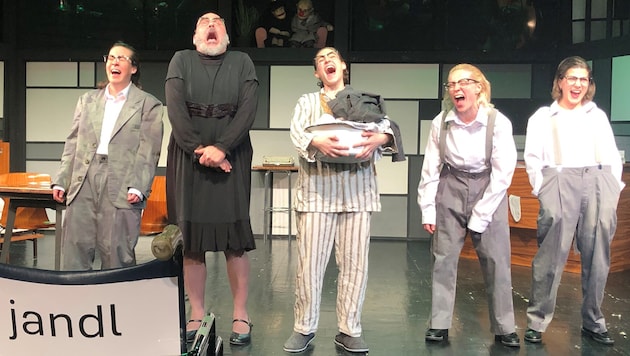 Unterhaltung mit Tiefgang zum 100er von Ernst Jandl von und mit Rüdiger Hentzschel, auf dem Foto ...