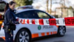 Großaufgebot: Rettungsdienst, mehrere Patrouillen der Polizei und das Institut für Rechtsmedizin ...