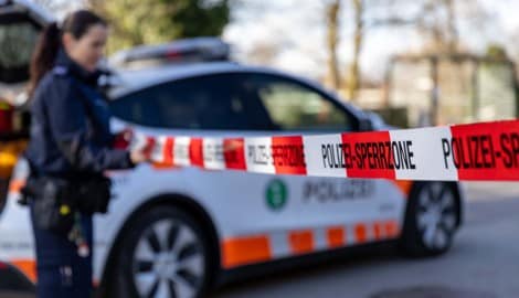 Großaufgebot: Rettungsdienst, mehrere Patrouillen der Polizei und das Institut für Rechtsmedizin ...