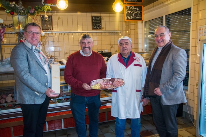 Thomas Hatwagner (2. v. li.), Bernstein (Burgenland): „Ich persönlich halte es für höchst ...