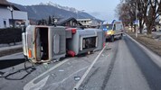 Der Tankwagen verlor mehrere Liter Heizöl.