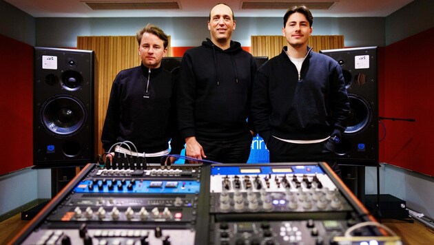 Klangmagier Nikodem Milewski, Mischa Janisch und Michael Höchtl (v.l.) in ihrem Sunshine ...