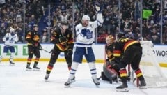 Auston Matthews von den Toronto Maple Leafs jubelt – zum Leidwesen der Vancouver Canucks.