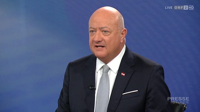 In der ORF-„Pressestunde“ nahm Bundeskanzler Stocker Stellung zur angekündigten Volksbefragung.