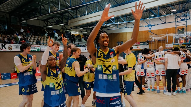 Der UBSC Graz feierte den Play-off-Einzug mit einem Sieg bei Meister Oberwart.