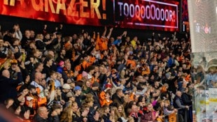 GEPA So viele Fans wie noch nie strömen zu den 99ers in den Liebenau Bunker.