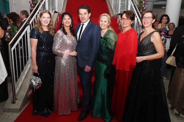 Ballnacht der Superlative: Eisenstadt feierte bis in die Morgenstunden!