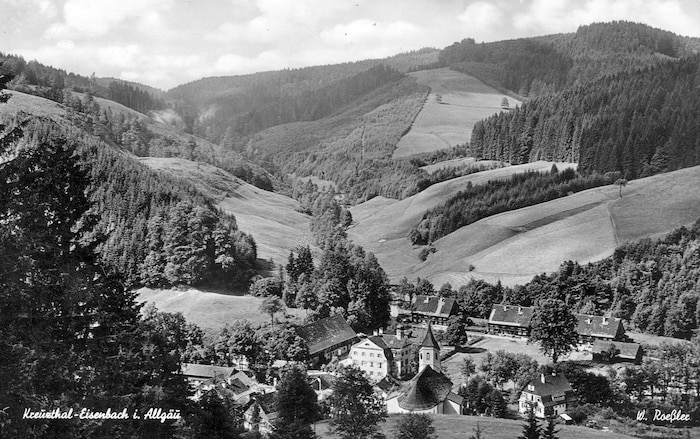 Die Adelegg hat eine sehr wechselvolle Geschichte. Aufgrund der Glasproduktion erlebte das ...