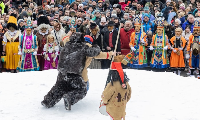 Am Ende siegt der Bär als Vertreter des Frühlings.