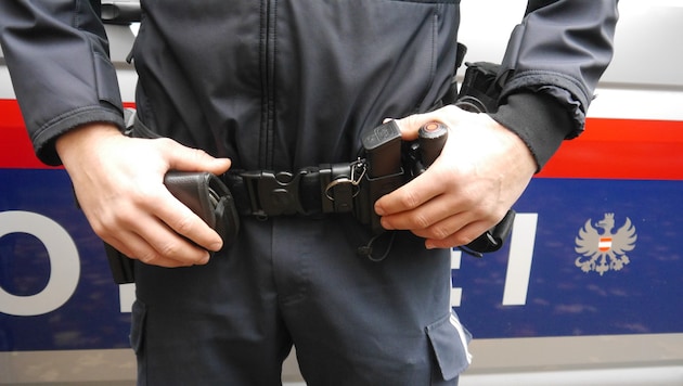 Der 44-Jährige erlitt eine Stichwunde im Brustbereich (Symbolbild).