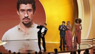 US-Rapper Bad Bunny  nutzte die Bühne für einen Protest gegen Trump und seine ...