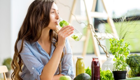 Basenfasten hilft, den Körper gezielt zu entsäuern und abzunehmen.