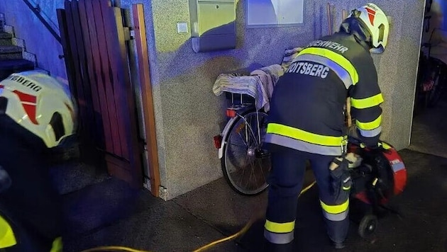 Die Feuerwehr Voitsberg war mit 32 Kräften vor Ort.