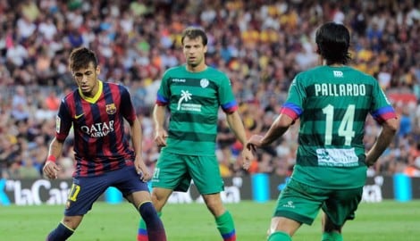 Ivanschitz (Mitte) hat eine besondere Gemeinsamkeit mit Neymar (li.).