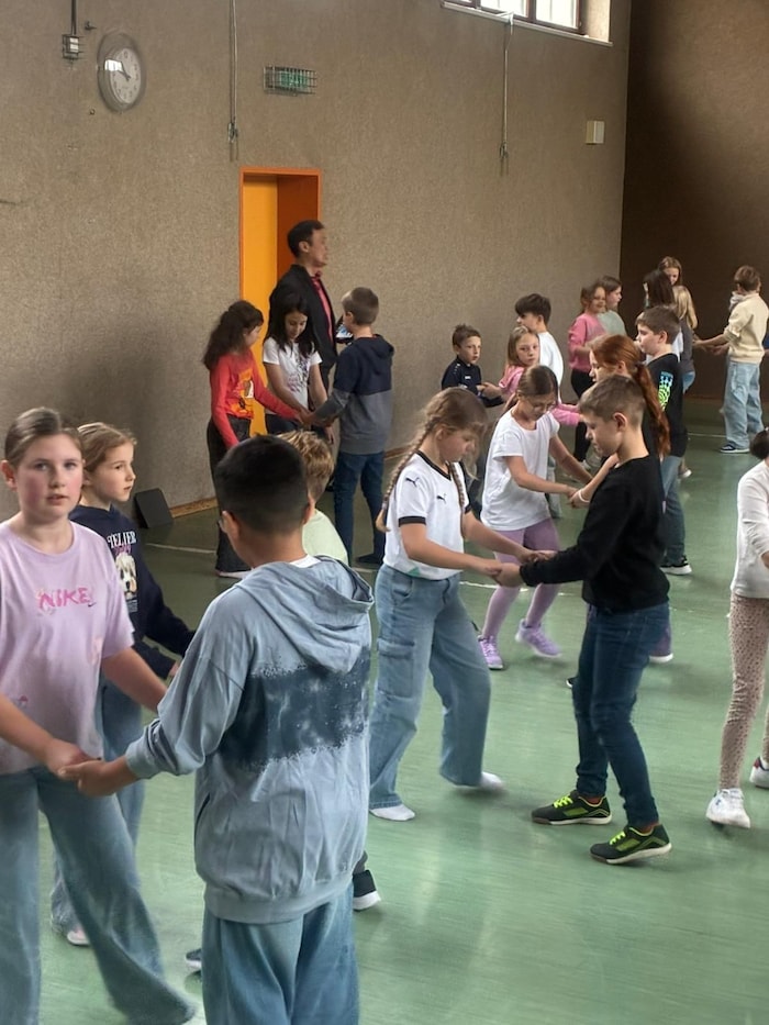 Bewegungsstunden hält Hieu-Tam Nguyen schon für Volksschüler ab.