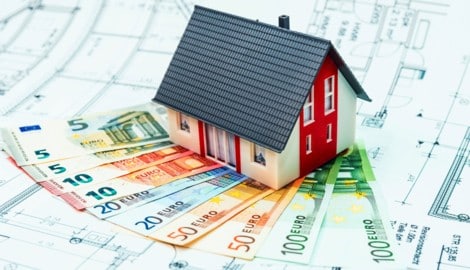 Eines ist beim Hausbau sicher: Er kostet mehr, als man zu Beginn denkt.