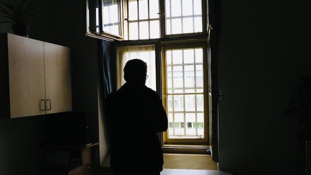 Dürfen viele Verurteilte jetzt auf frühere Enthaftung hoffen? Experten sind dafür.