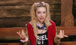 Ariel regte sich an Tag 11 im Dschungel über die Männerrunde am Lagerfeuer auf. Sie will sich ...