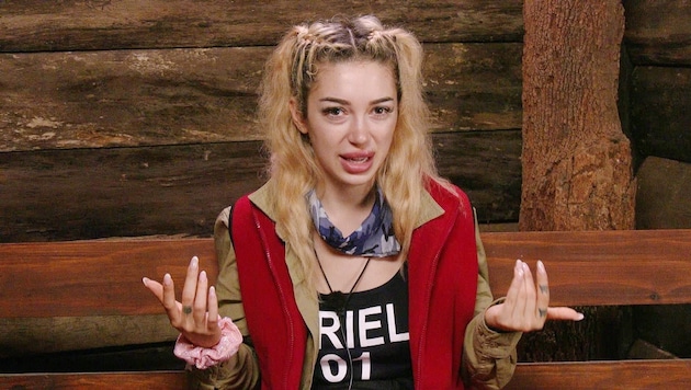 Ariel regte sich an Tag 11 im Dschungel über die Männerrunde am Lagerfeuer auf. Sie will sich ...