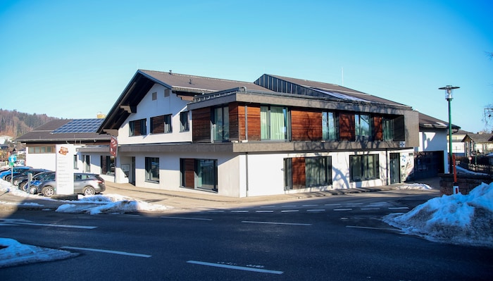 Die Gemeinde setzt stark auf Jugend und Vereine, die ihr eigenes Zentrum haben.