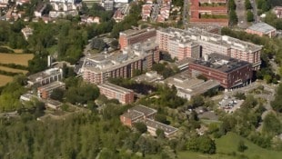Das Rangueil-Spital in Toulouse musste nach dem skurrilen Fund im Enddarm des Mannes evakuiert ...